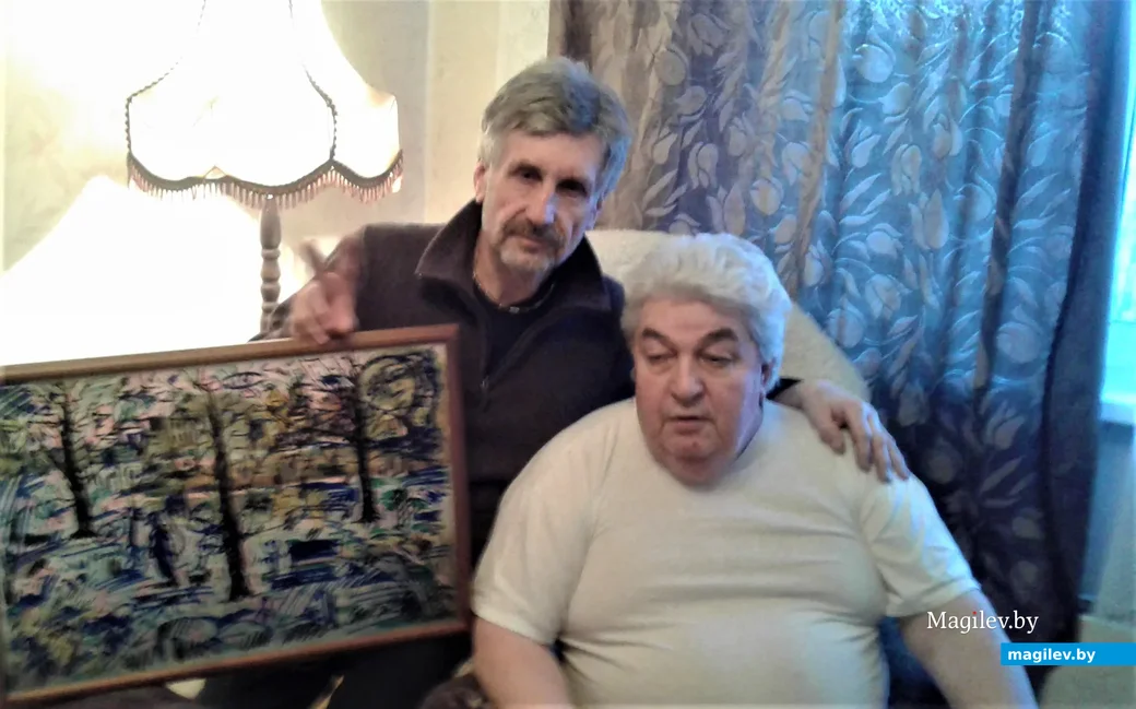 Александр Шабалин (справа) недавно принял участие в нашей коллективной картине «Не забывайте
