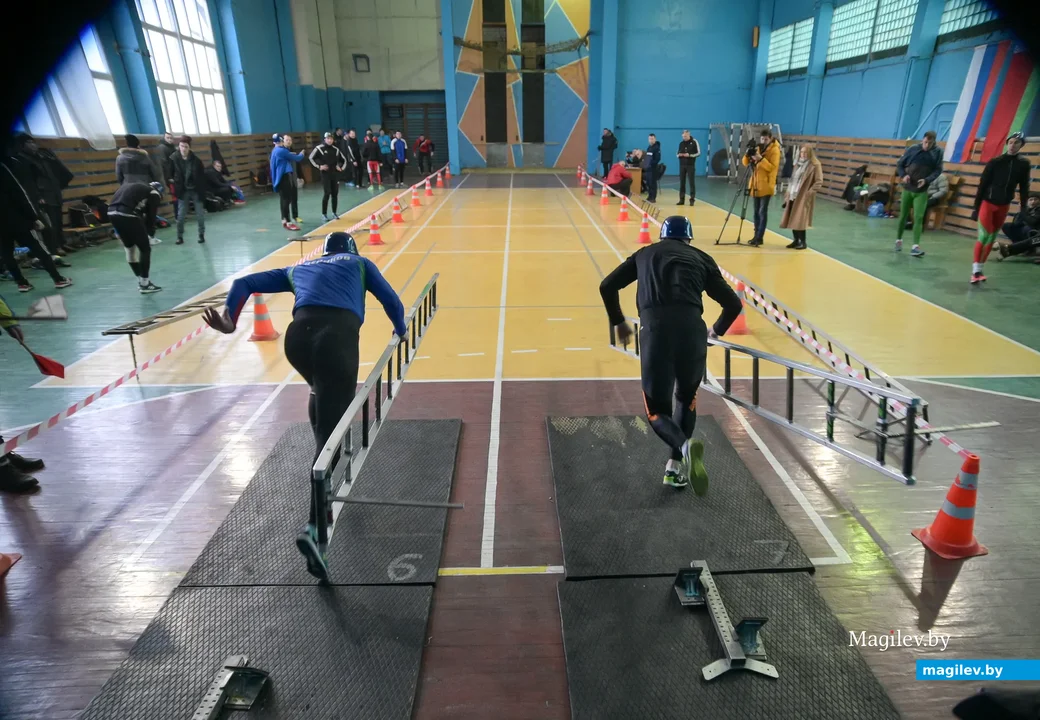 21.01.2022. Бобруйск. Соревнования по пожарному спорту в рамках ежегодного открытого турнира по