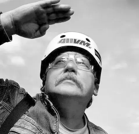 Один из создаталей клуба, недавно ушедший от нас, Мирон Щудло