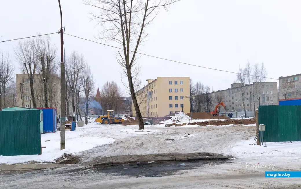 Еще в январе 2022 года строительная площадка выглядела так. Январь 2022 года.