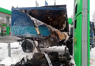 В Могилеве водитель отогнал загоревшийся грузовик от АЗС. Никто не пострадал