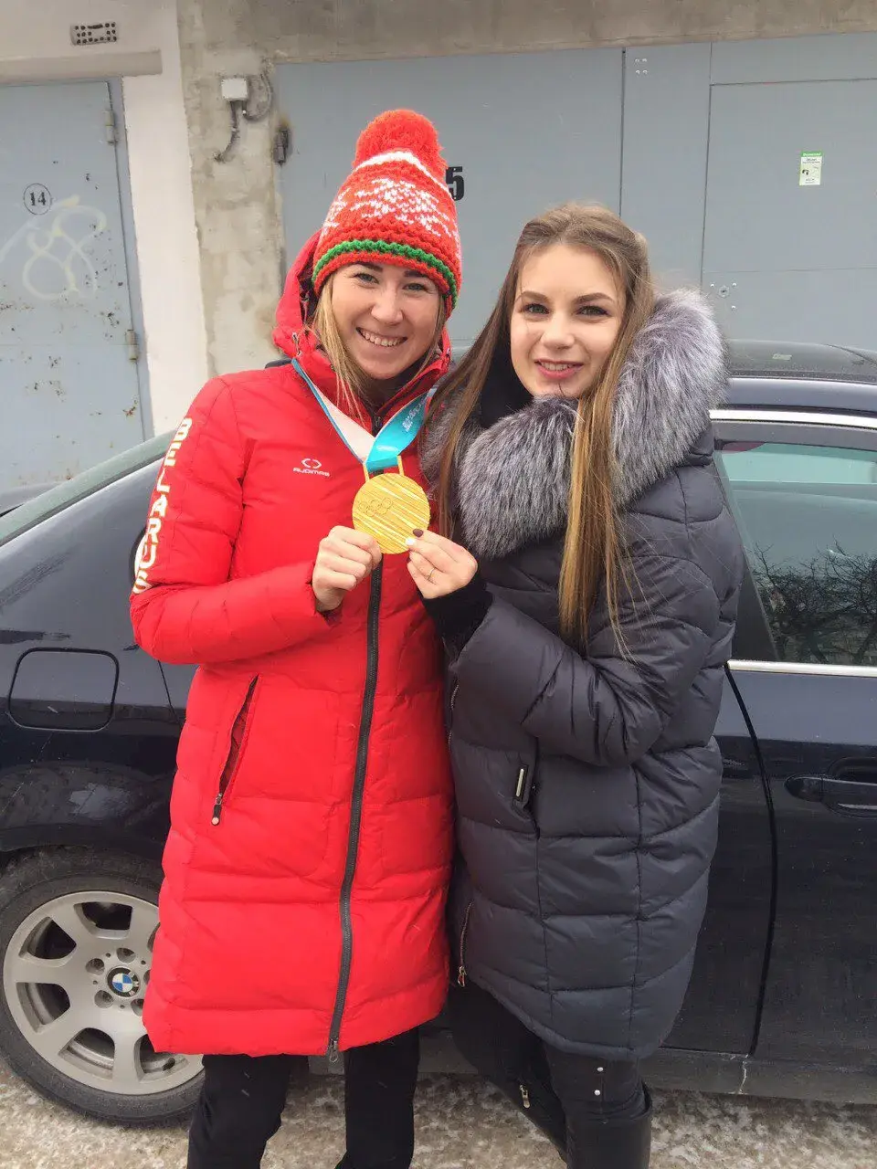 После того, как Динара Алимбекова в составе белорусской команды биатлонисток завоевала золотую медаль Олимпиады в южнокорейском Пхенчхане, о ней узнала вся страна. На