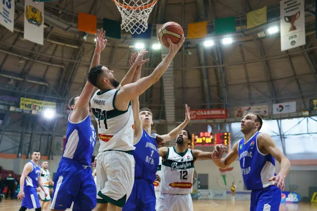 Борисфен - БГУИР. 05.02.2022. Счет 73 - 61. Фото: Александр Гребенев