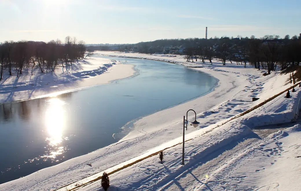 15 февраля 2022 года. Могилев. «.Если тебе удавалось пережить зиму, наступала весна». Сильвана де Мари.