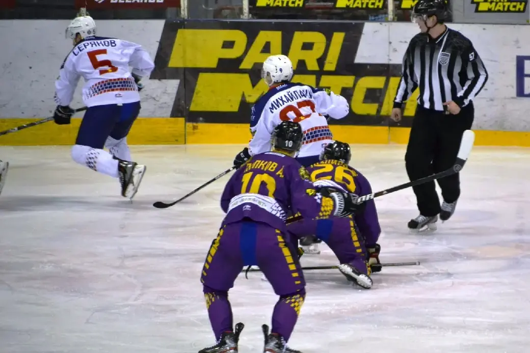 Могилевские хоккеисты переиграли лидчан - 3:2. Ждем выхода в плей-офф!!!