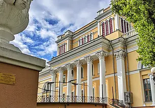 «Грашовая» кругосветка» могилевчанина: дворец Румянцевых и Паскевичей в Гомеле