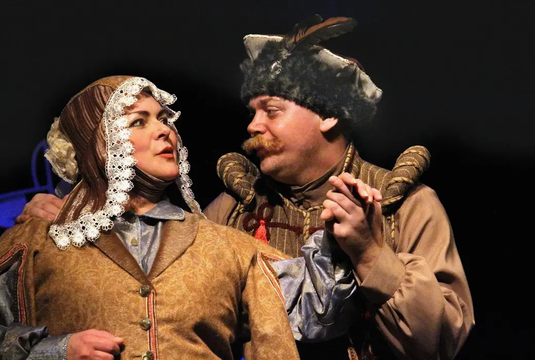 Заляцанне шляхціца да каханай. Фото носіць ілюстрацыйны характар