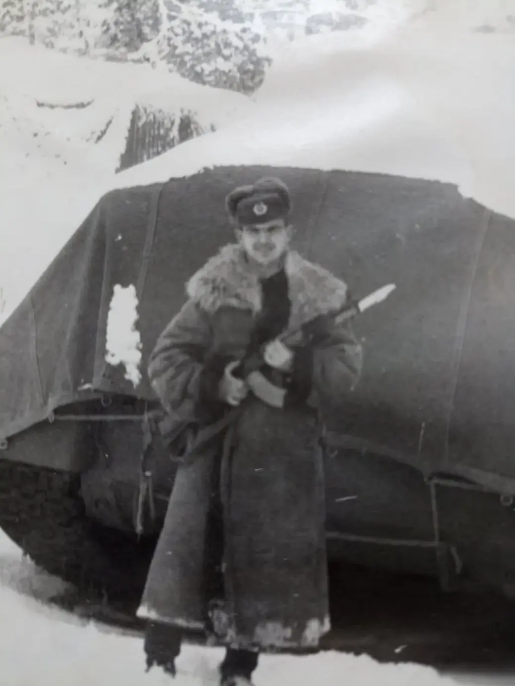 Наш герой несет службу