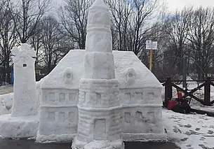 Участники конкурса «Снежная фантазия» радовали своим творчеством посетителей Могилевского зоосада