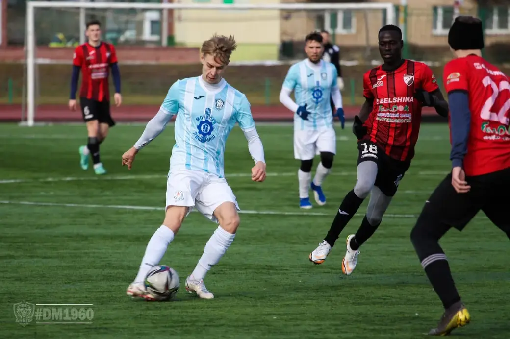 Футбольный клуб «Днепр» одолел в товарищеском матче бобруйскую «Белшину» - 2:1