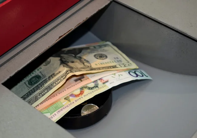 Что будет с долларом в Беларуси, и стоит ли вкладываться в юань. Прогноз от Лукашенко