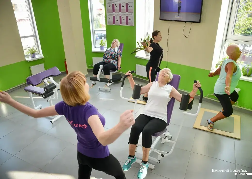 Фитнес для разных возрастов. Фото из архива «Вечернего Бобруйска».