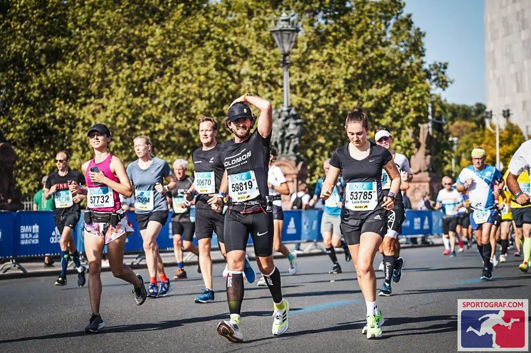 Наталья Поддячая на Берлинском марафоне 2021.