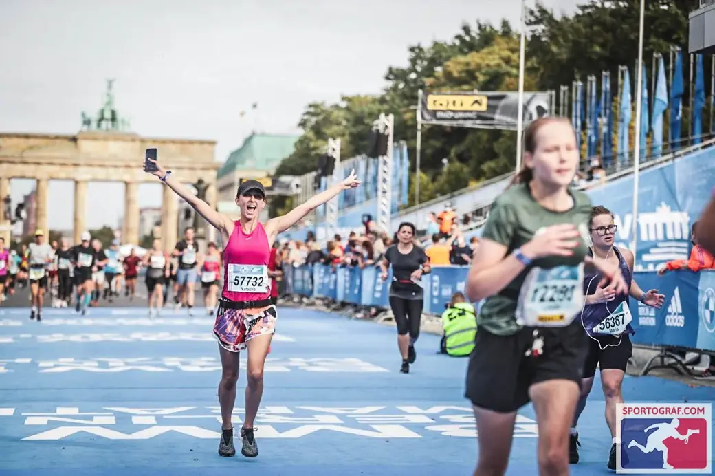 Наталья Поддячая на Берлинском марафоне 2021.