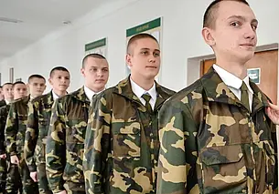 Повестка в армию: кто ее может получить? Комментарий военкома Могилевской области