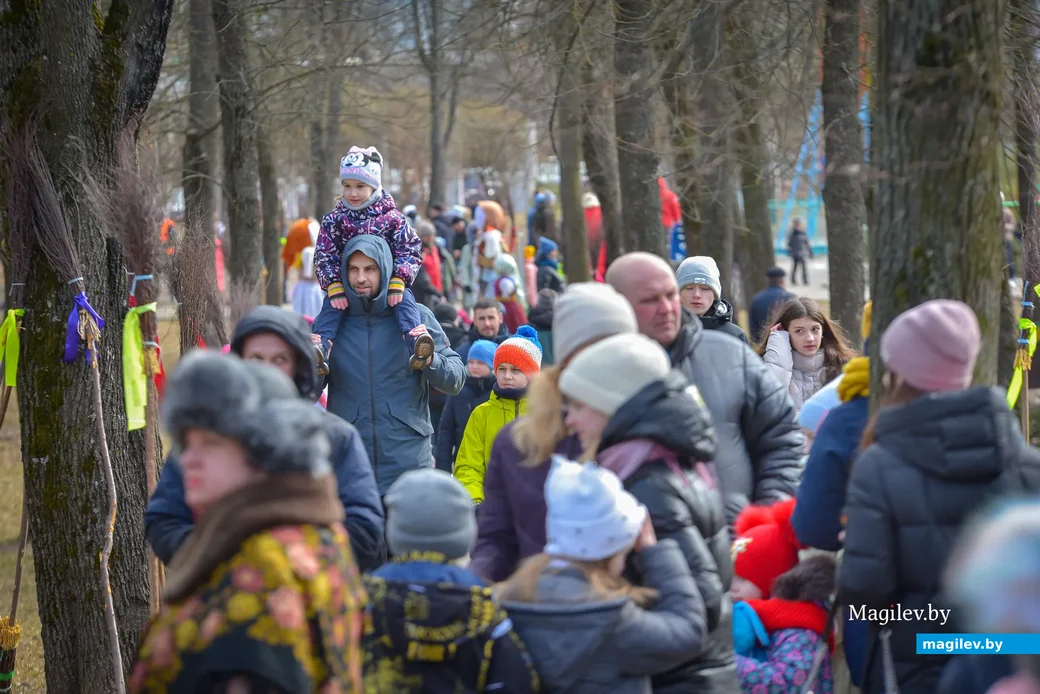 06.03.2022. Бобруйск. Театрализованный праздник «Масленица» в городском парке культуры и отдыха