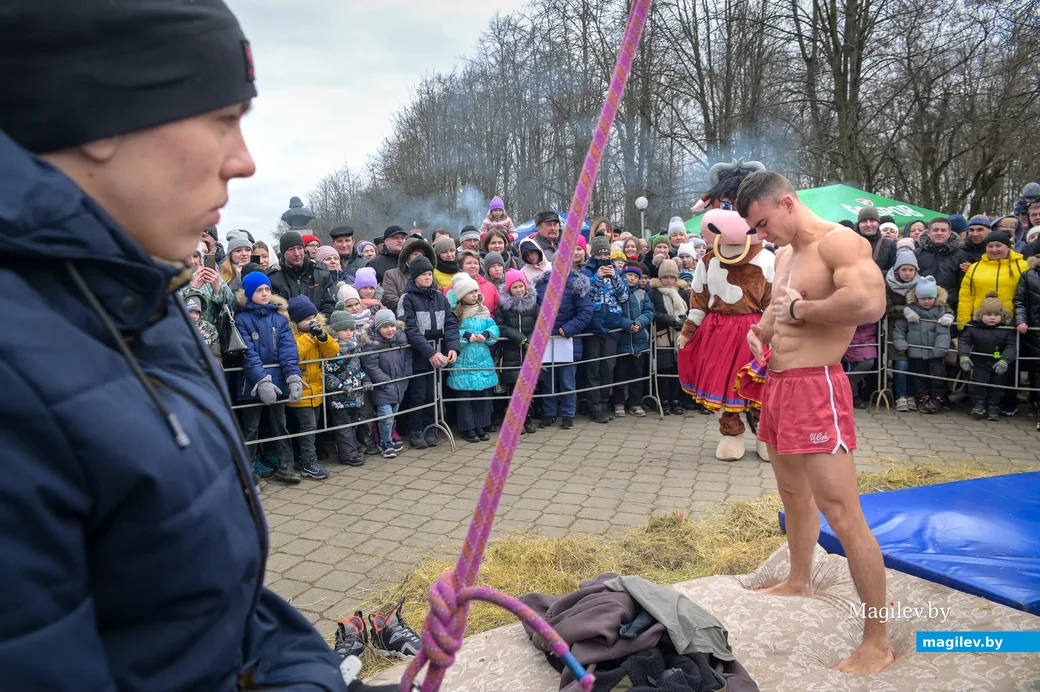 06.03.2022. Бобруйск. Театрализованный праздник «Масленица» в городском парке культуры и отдыха