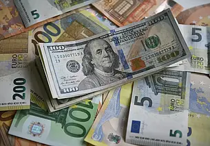 Доллар и евро подорожали, российский рубль подешевел: курсы валют на 9 марта