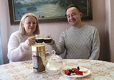 Как не разругаться, если вместе 24/7? Своим опытом делится особенная пара