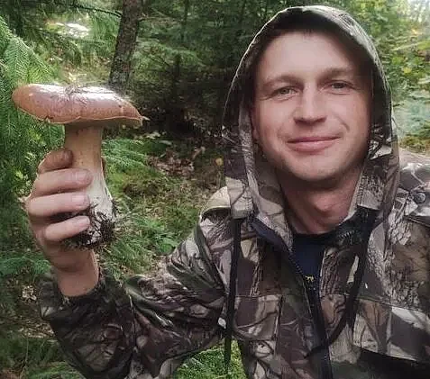Иван Петренко из Кировского района.
