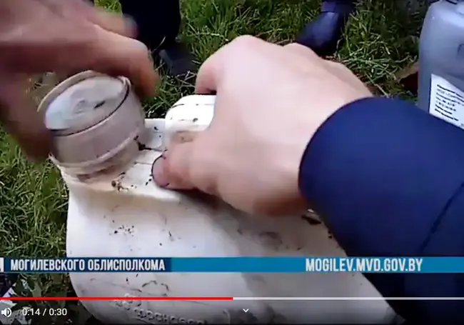 В ходе рейда выявлено более 130 литров окрашенного дизтоплива