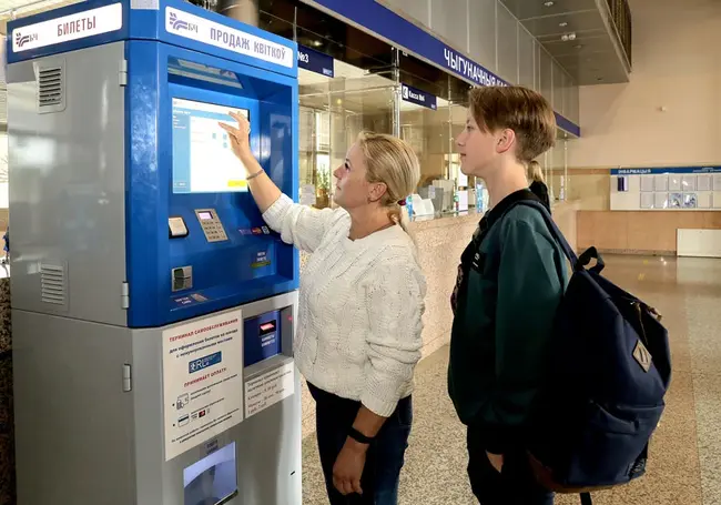 БЖД установила 29 новых терминалов самообслуживания для покупки билетов