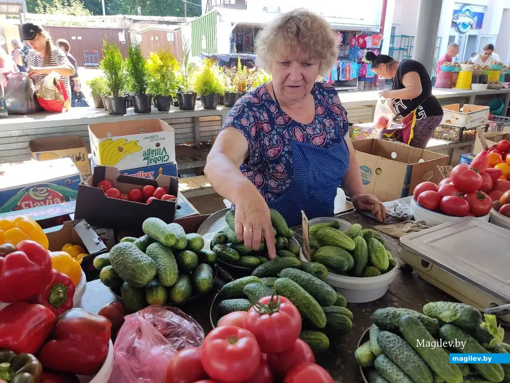 Центральный рынок, Могилёв, 12.08.2022 г. Почем витамины? Не дорого