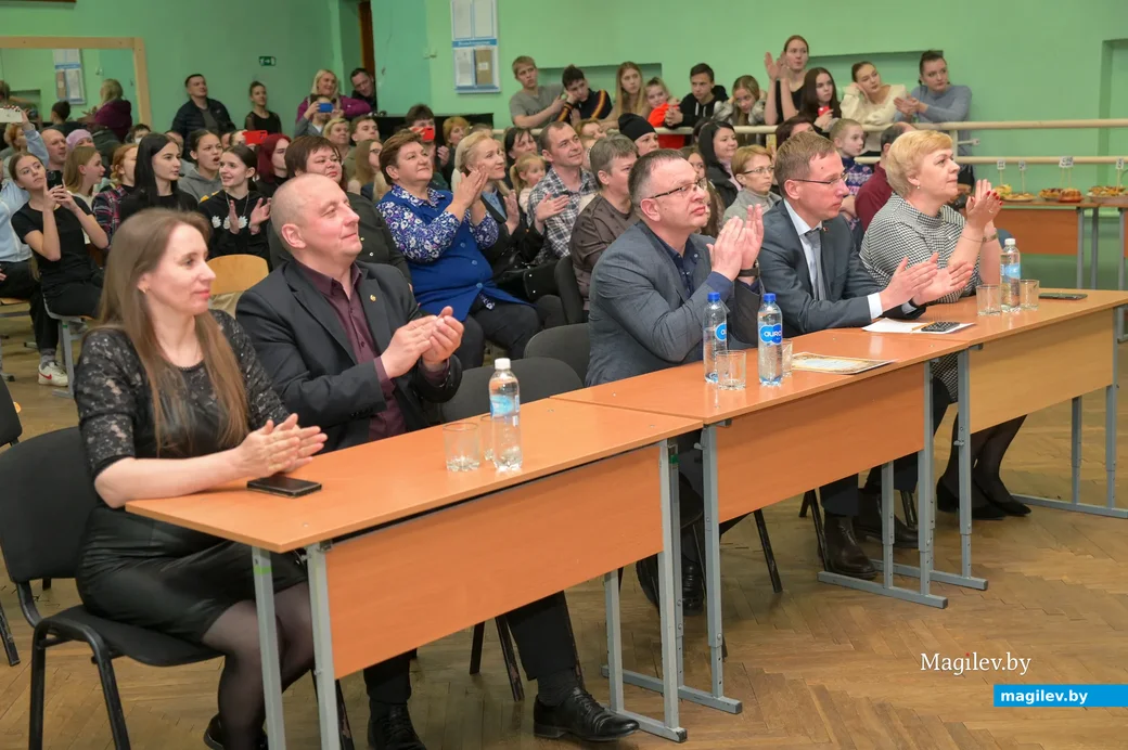 17.03.2022. Бобруйск. Конкурс «Мисс колледж» в гимназии-колледже искусств.