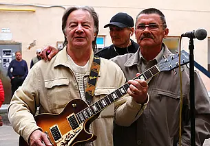 «Толик был объединяющим нас звеном». Памяти могилевского музыканта