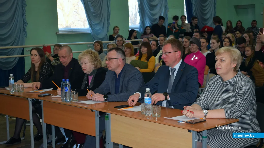 17.03.2022. Бобруйск. Конкурс «Мисс колледж» в гимназии-колледже искусств.