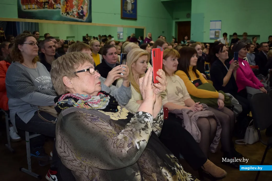 17.03.2022. Бобруйск. Конкурс «Мисс колледж» в гимназии-колледже искусств.