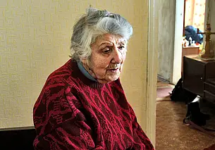 Есть ли выход после продолжительного «невыхода»? Как помочь  пожилым людям его найти