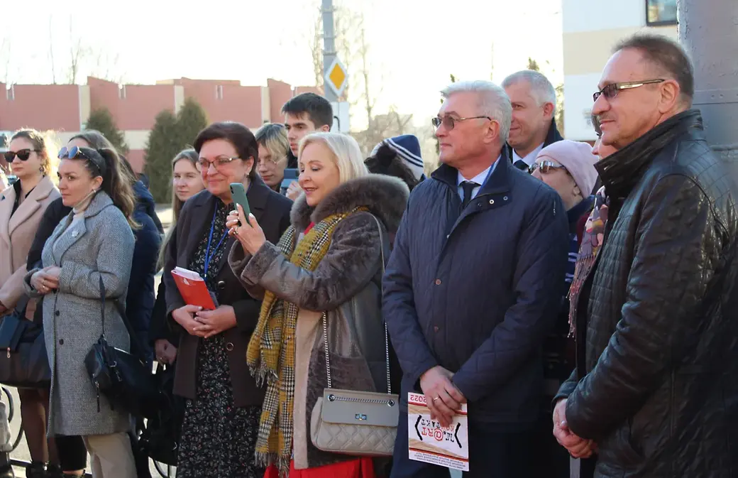 21.03.2022 год. Открытие Международного молодежного театрального форума «M@rt-контакт».