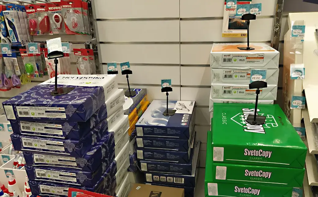 Магазин «Офистон», размещенный в торговом центре «Грин».