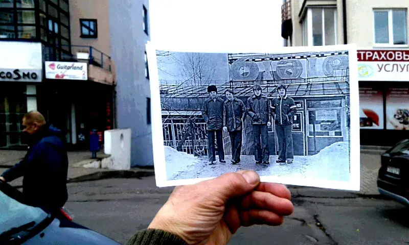 Из 1980-го в 2018-й: там, где раньше был «Байконур», сейчас постройки в совершенно другом стиле.