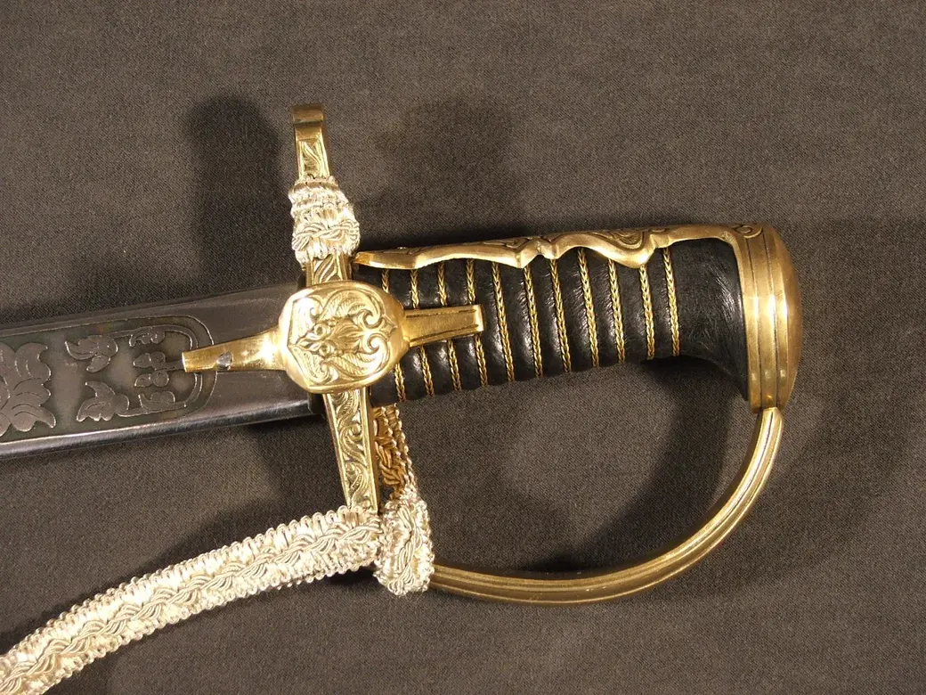На фото изображена сабля Соголясовска. Фото: allegro.pl