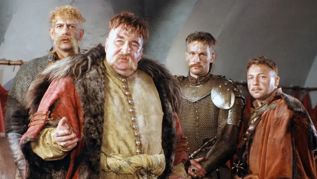 Сцена из фильма Анджея Вайды Огнем и мечом. Фото: kartinkin.net