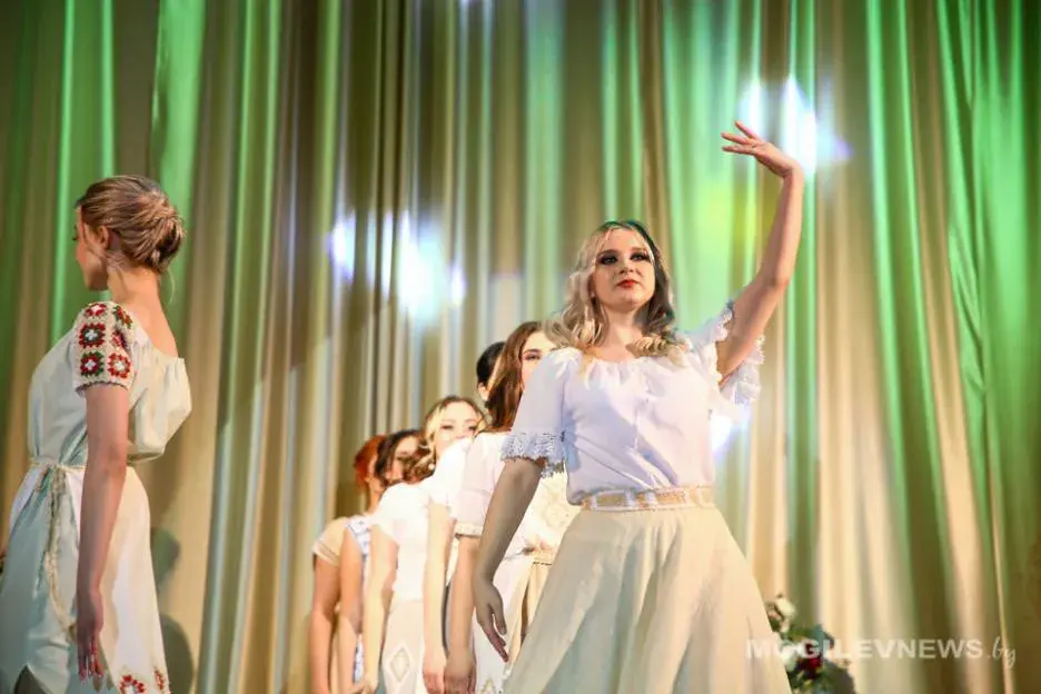 Конкурс красоты и грации прошел в институте МВД. Фото: Мариам Табогари, mogilevnews.by