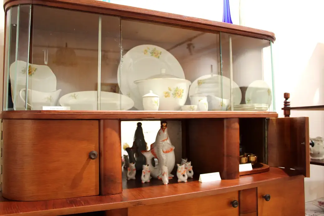 5.04.2022 год. Могилев. Этнографический музей. Выставка «История посуды: эпоха и стиль».