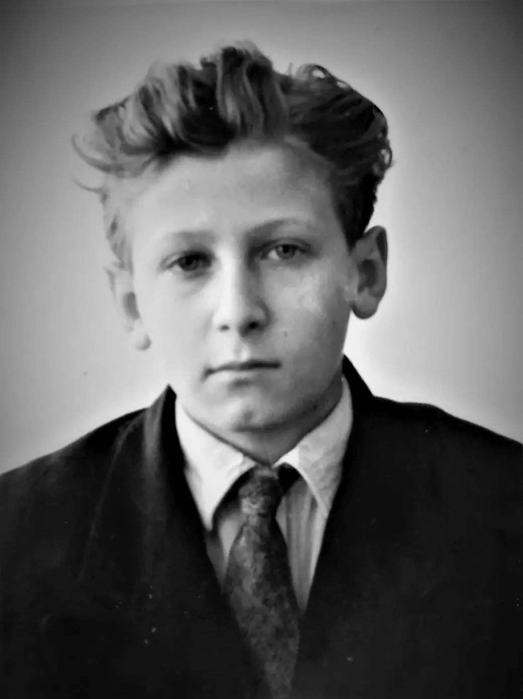 Владимир Браиловский в школьные годы.