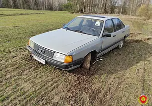 В Кричевском районе 20-летний парень угнал автомобиль односельчанина