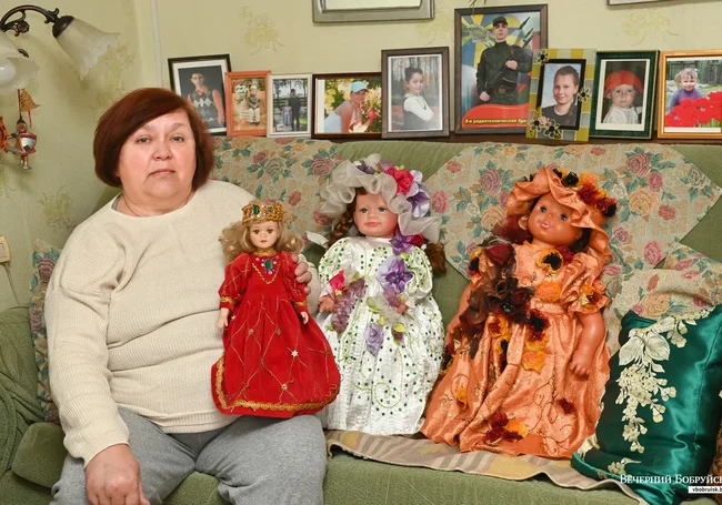 «Моя любовь к куклам – как запоздалая ветрянка». Бобруйчанка рассказала о своем хобби