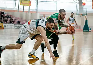 В непредсказуемом матче «Борисфен» переиграл баскетболистов из Витебска