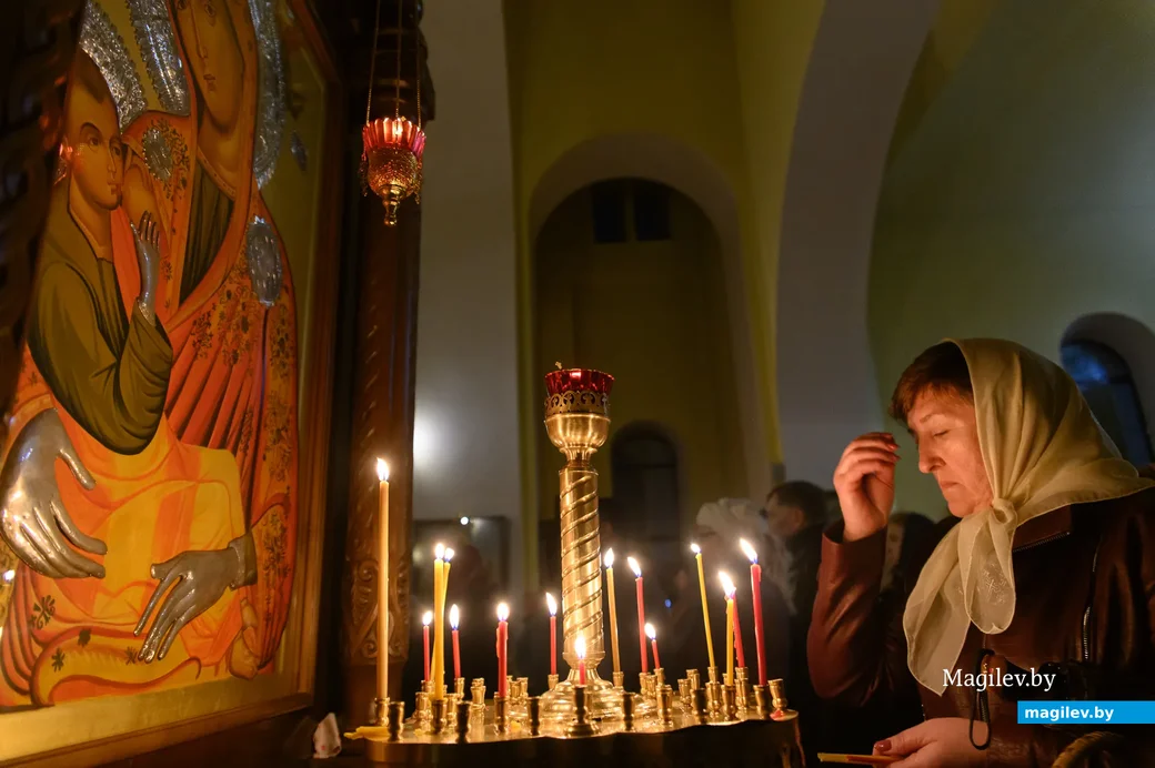 23.04.2022. Бобруйск. Пасхальная заутреня и Божественная литургия в кафедральном