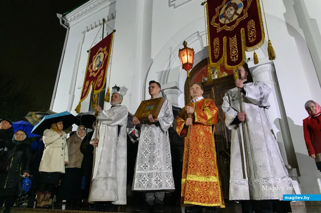 24.04.2022. Бобруйск. Пасхальная заутреня и Божественная литургия в кафедральном