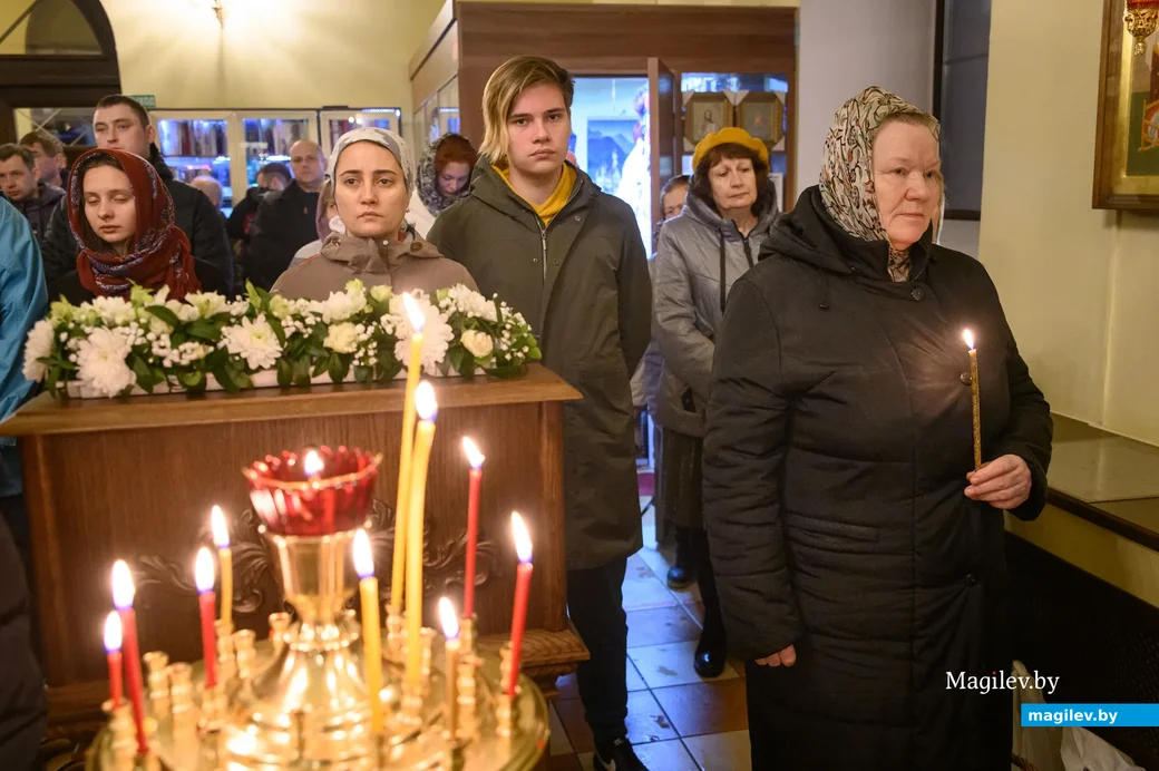 24.04.2022. Бобруйск. Пасхальная заутреня и Божественная литургия в кафедральном