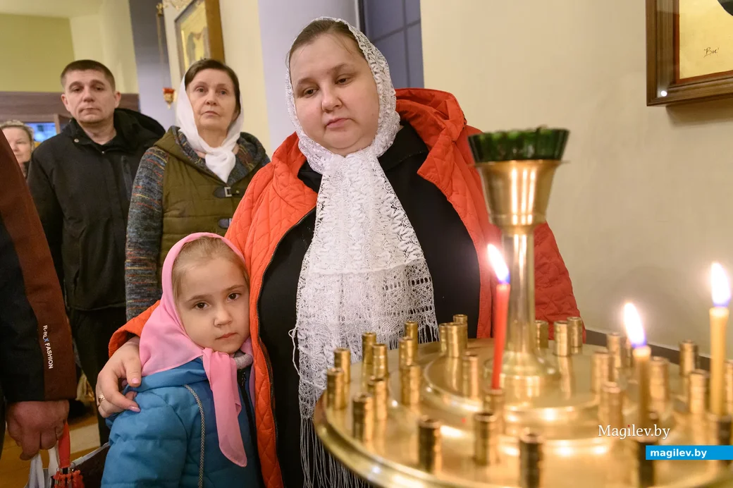 24.04.2022. Бобруйск. Пасхальная заутреня и Божественная литургия в кафедральном