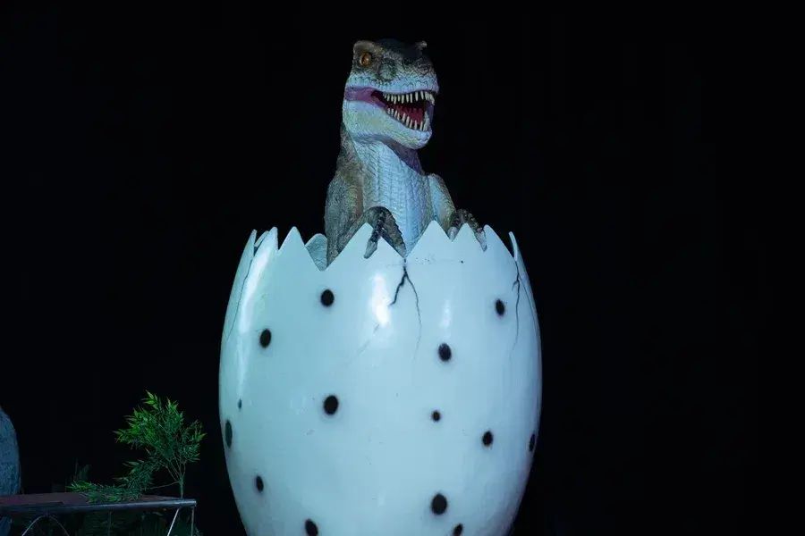 24.04.2022 г. Артисты цирка-шапито Sirius дают представление в Могилеве