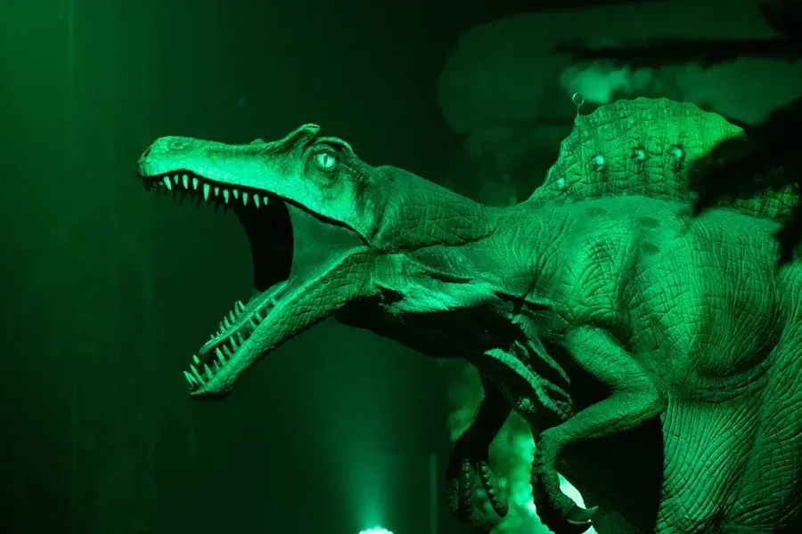 24.04.2022 г. Артисты цирка-шапито Sirius дают представление в Могилеве