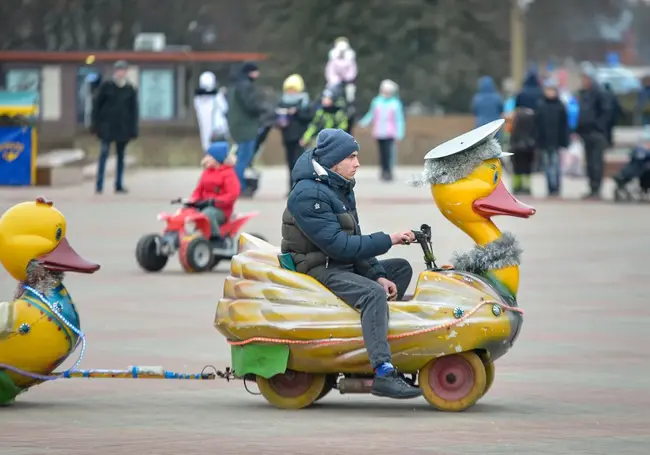 В Могилеве 1 мая дети смогут бесплатно покататься в парке аттракционов